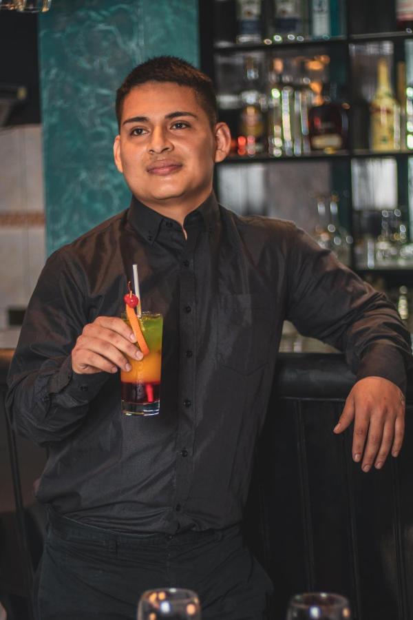 圣日尔曼酒店 特鲁希略 外观 照片